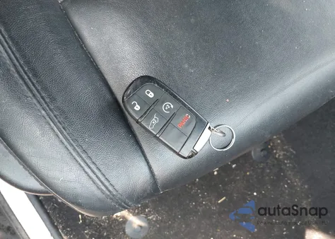 2019 Jeep Grand Cherokee Limited 4X4 из США, поврежденный, VIN 1C4RJFBG5KC842089